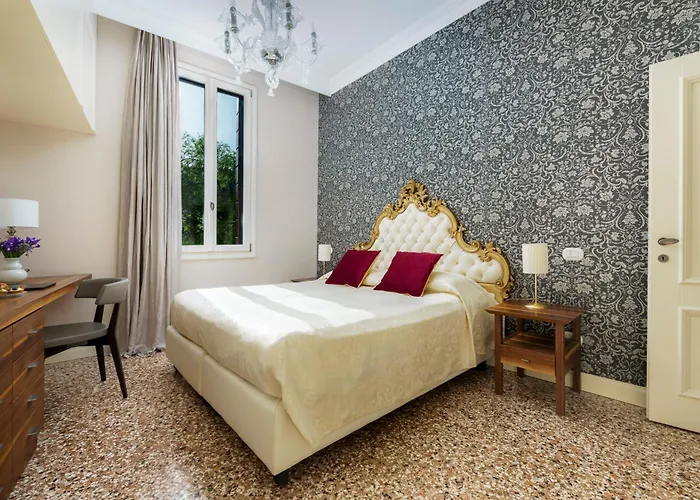 Ca' Mainella Grand Canal View 4 Bedrooms In Dorsoduro Benátky