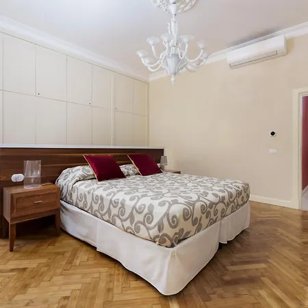 Ca' Mainella Grand Canal View 4 Bedrooms In Dorsoduro Venice