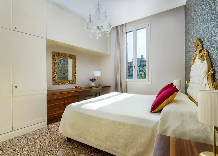 Ca' Mainella Grand Canal View 4 Bedrooms In Dorsoduro *